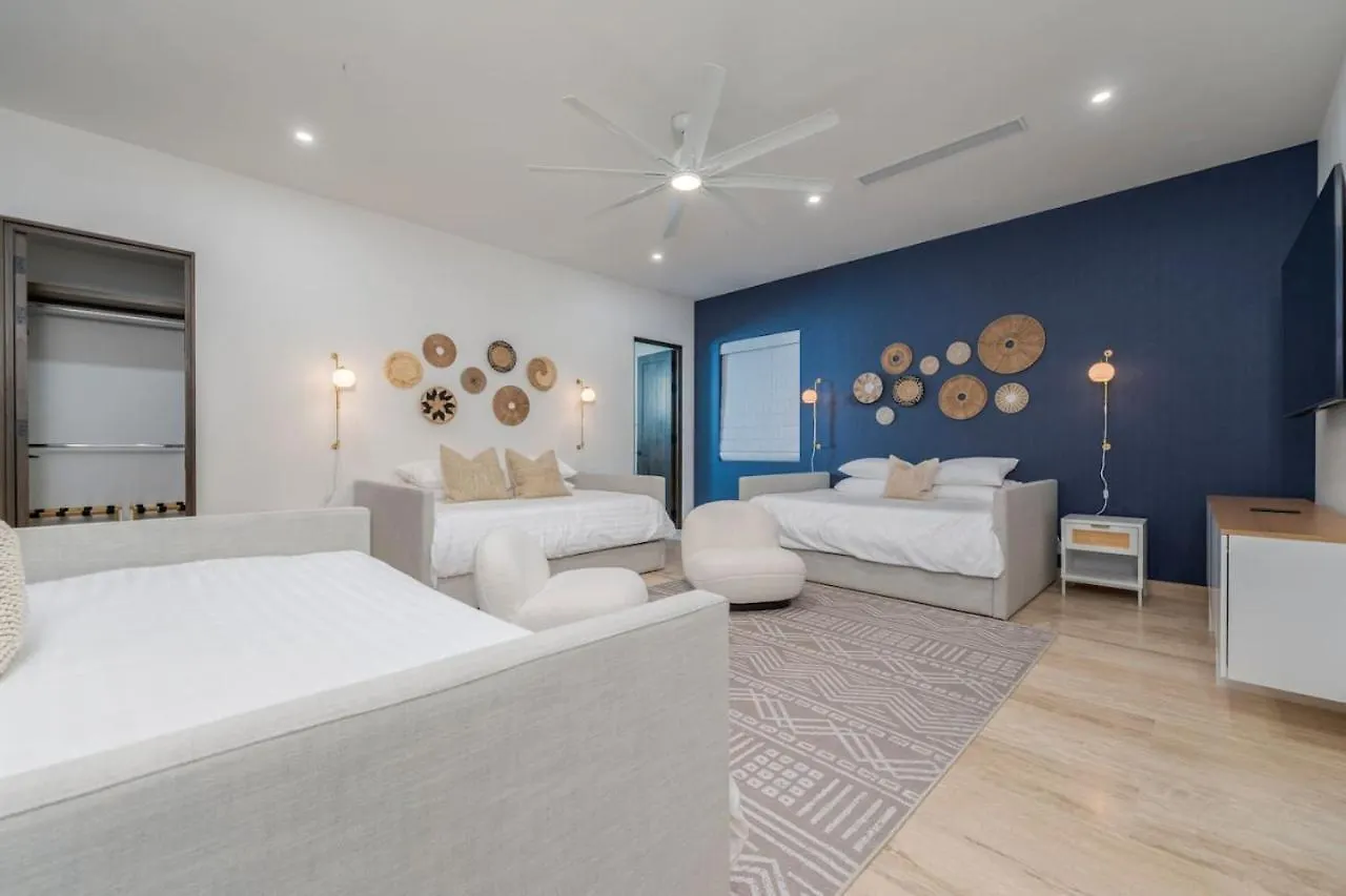 Дом отдыха Stylish New Modern 5Br Villa At Quivira Кабо-Сан-Лукас
